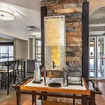 Best Western Plus Peak Vista Inn & Suites